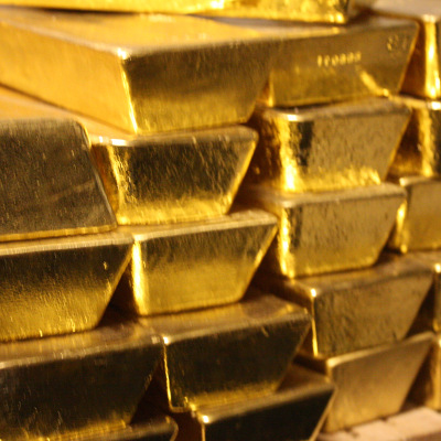 400oz (12.4kg) Good Delivery gold bars stored & insured in a vault